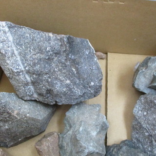 激レア！中央構造線 日本アルプス 岩の画像