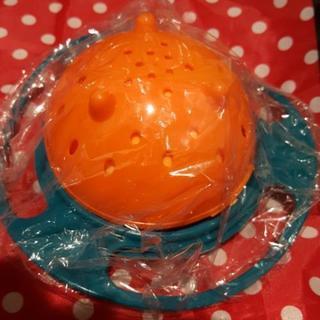 【新品】こぼれないお菓子入れの画像