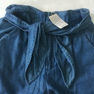 新品未使用 MIIA完売品 ウエストリボンワイドパンツ デニム色パンツの画像