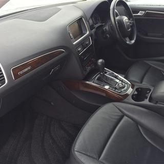 アウディ　Ｑ５　クワトロ　４ＷＤ　ＪＯＹＣＡＬ自社ローン取り扱い開始！の画像