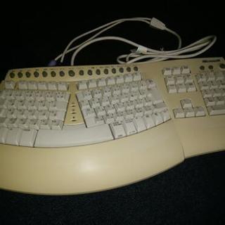 マイクロソフト　キーボード(o・д・)