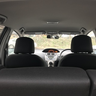 トヨタ　ヴィッツ　走行22000ｋｍの画像
