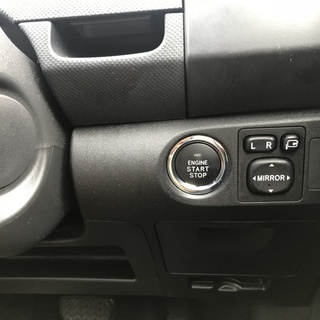 トヨタ　ヴィッツ　走行22000ｋｍの画像