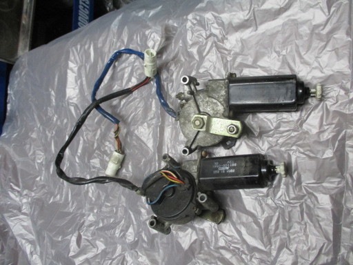 マツダRX-7(FD3S1型～3型用)リトラモ-タ-左右