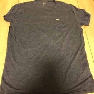 中古ホリスター メンズTシャツ
