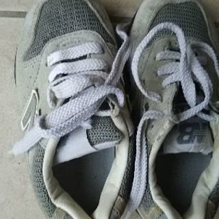 ★ニューバランス靴16cmの画像