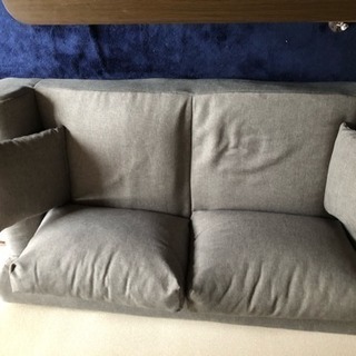 ローソファー&間接照明の画像