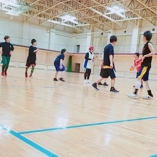 ⛹️⛹️‍♀️バスケがしたい人ー(*≧∀≦*)‼️⁉️⛹️⛹️