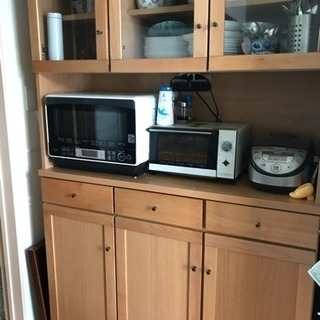 ☆お話し中☆キッチンシェルフ  食器棚 引き取り歓迎の画像