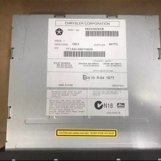 クライスラー  純正  カーオディオ  新品未使用品！！の画像