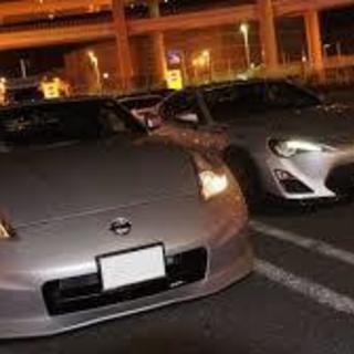 クルマ好きな人が夜な夜なドライブして集まるグループ − 東京都