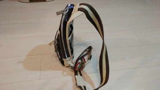 オロビアンコボディバック