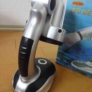 ★未使用★卓上LEDライト Led Desk Lamp JINLIDA 電気 ハンディサイズ 乾電池駆動 防災グッズの画像
