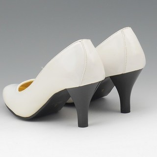 5日まで 未使用 パンプス 白 サイズ Ｌ 無料 差し上げます。の画像