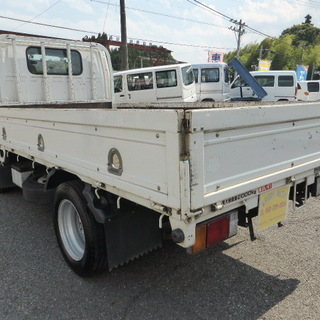 いすゞ/エルフトラック/平ボディー4800ccの画像