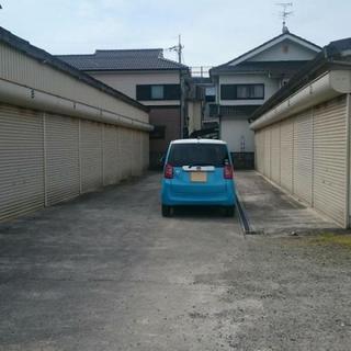 ガレージ    電源付き   京奈和、南阪奈近く  大阪からも案外便利です。  - 大和高田市