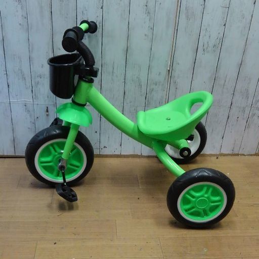 グリーン三輪車キッズ子供遊びに