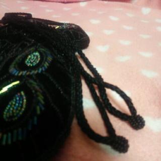 新品🎵ビーズポシェットとタオル2枚.ソックス2枚の画像