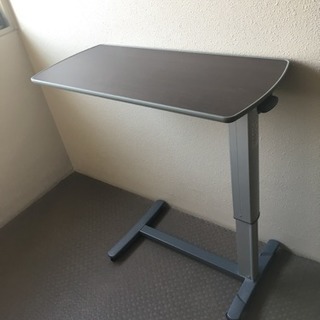 パラマウント 介護用 ベッドサイドテーブル  KF-1960の画像