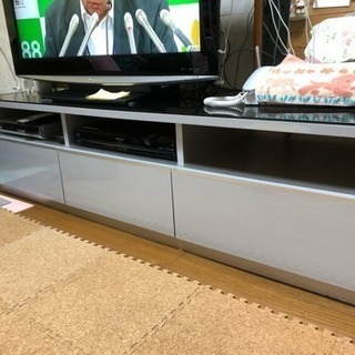 テレビ台差し上げますの画像