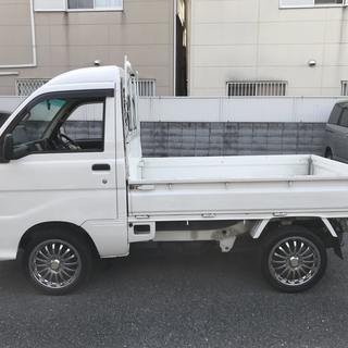 ⭐️【値引き中全コミ49→41万円】H26 ハイゼットトラック★車検32年8月迄★５速MT★ナビ★ETC★TV★ハイルーフ★タイミングチェーン★軽トラ★の画像