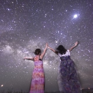 【急募】カフェ勤務＆星空フォトグラファーのアシスタントの画像