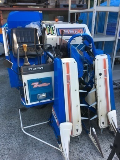 ☆値下げしました！！中古品 イセキ コンバイン C17 稲刈り機☆