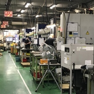 派遣社員募集❗️製品投入作業（プレスオペレーター）のお仕事〈01-E〉の画像