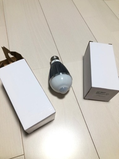人感センサー付き LED電球 2個