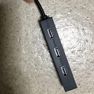 USBのハブ【バッファロー】の画像