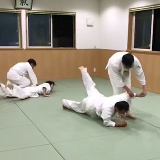 心身統一合氣道　摂津千里が丘教室☆無料体験　生活にいかせる合気道