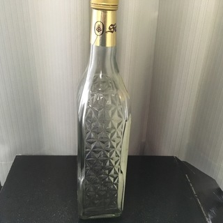 kirsch-wasser　1000ml　ガラス瓶の画像