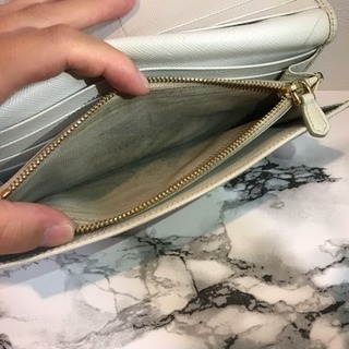 ！PRADAレザー長財布！の画像