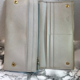 ！PRADAレザー長財布！の画像