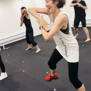 サタデー・ナイトダンス♪ 一緒に懐かしい曲でダンスエクササイズしませんか？ - スポーツ