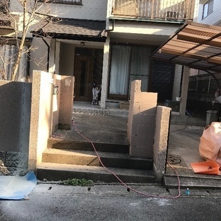 危険なブロック塀部分カット、撤去、ハッリ工事解体工事