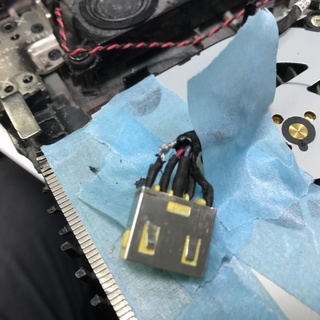 大手パソコン修理チェーンのパソコンやスマホ修理の方法を教えますの画像