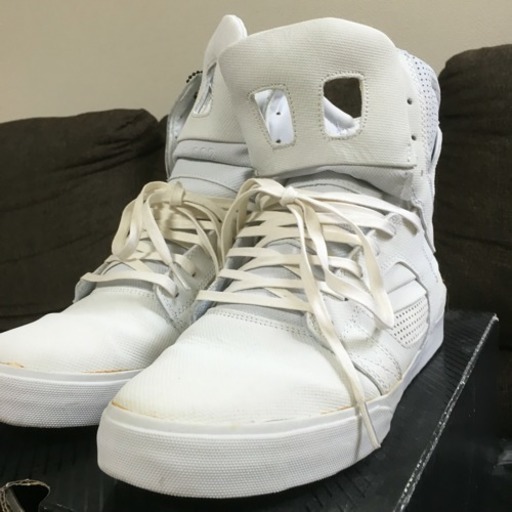 スニーカー SUPRA