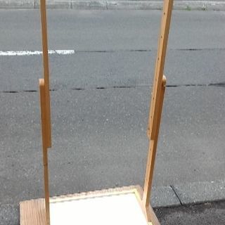 木製　ハンガーラック
