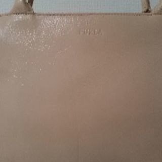 FURLA ハンドバッグ お値下げしましたの画像