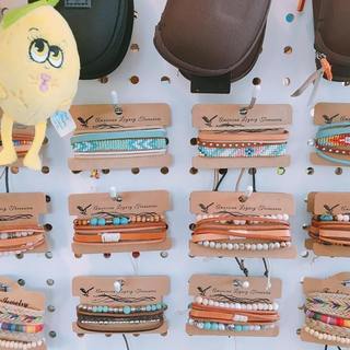 明日は12:00〜18：00まで営業　明後日はお休みさせていただ...