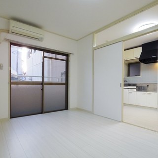 🉐初期費用5万円🙂2DKで家賃56000円！上福岡駅徒歩８分！池袋へ３０分♪ − 埼玉県