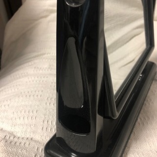 鏡の画像