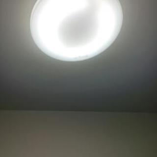 リモコンつき照明の画像