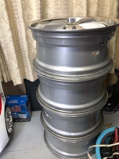 深リムホイールどーですか。