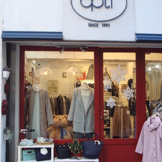 カワイイおしゃれな手作りキーホルダーや、アルバム、アクセサリーを...