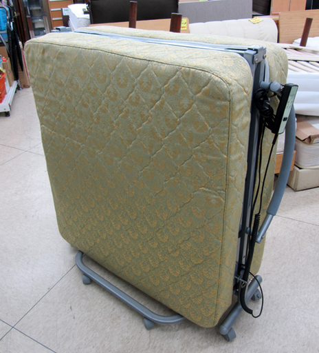 折りたたみ 電動 リクライニングベッド  西宮の沢