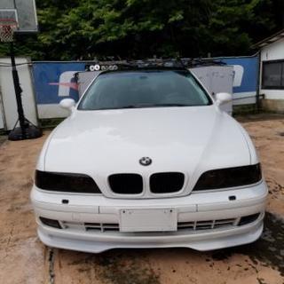 BMW  328i 左ハンドル 革シート サンルーフ