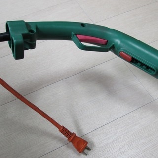 電気草刈り機 マキタ モデルUM251 ジャンク の画像