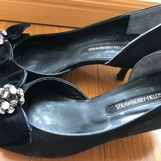 【美品】結婚式 本革 スエードヒール 黒 24㎝の画像